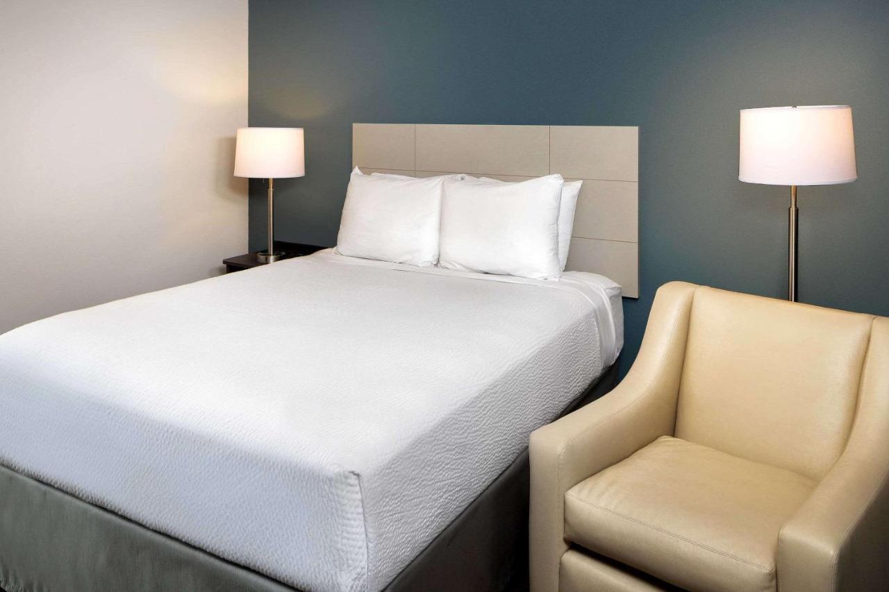 Woodspring Suites Houston Iah Airport ハンブル エクステリア 写真