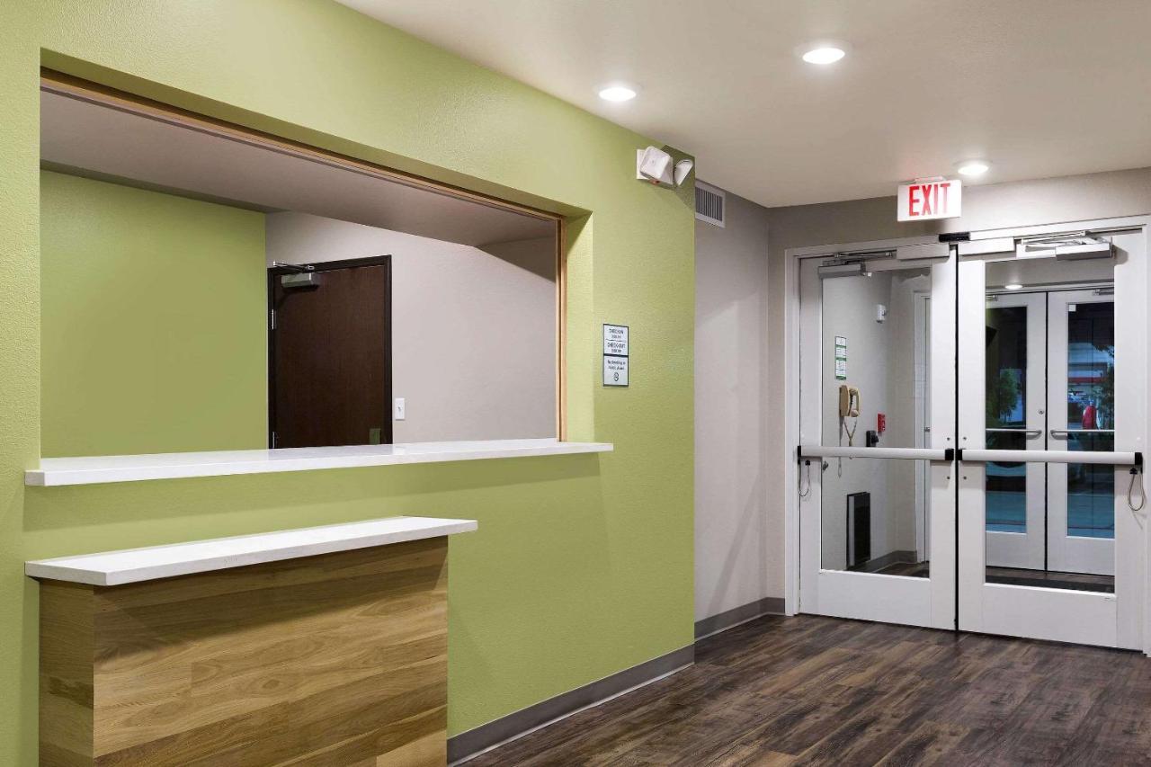 Woodspring Suites Houston Iah Airport ハンブル エクステリア 写真