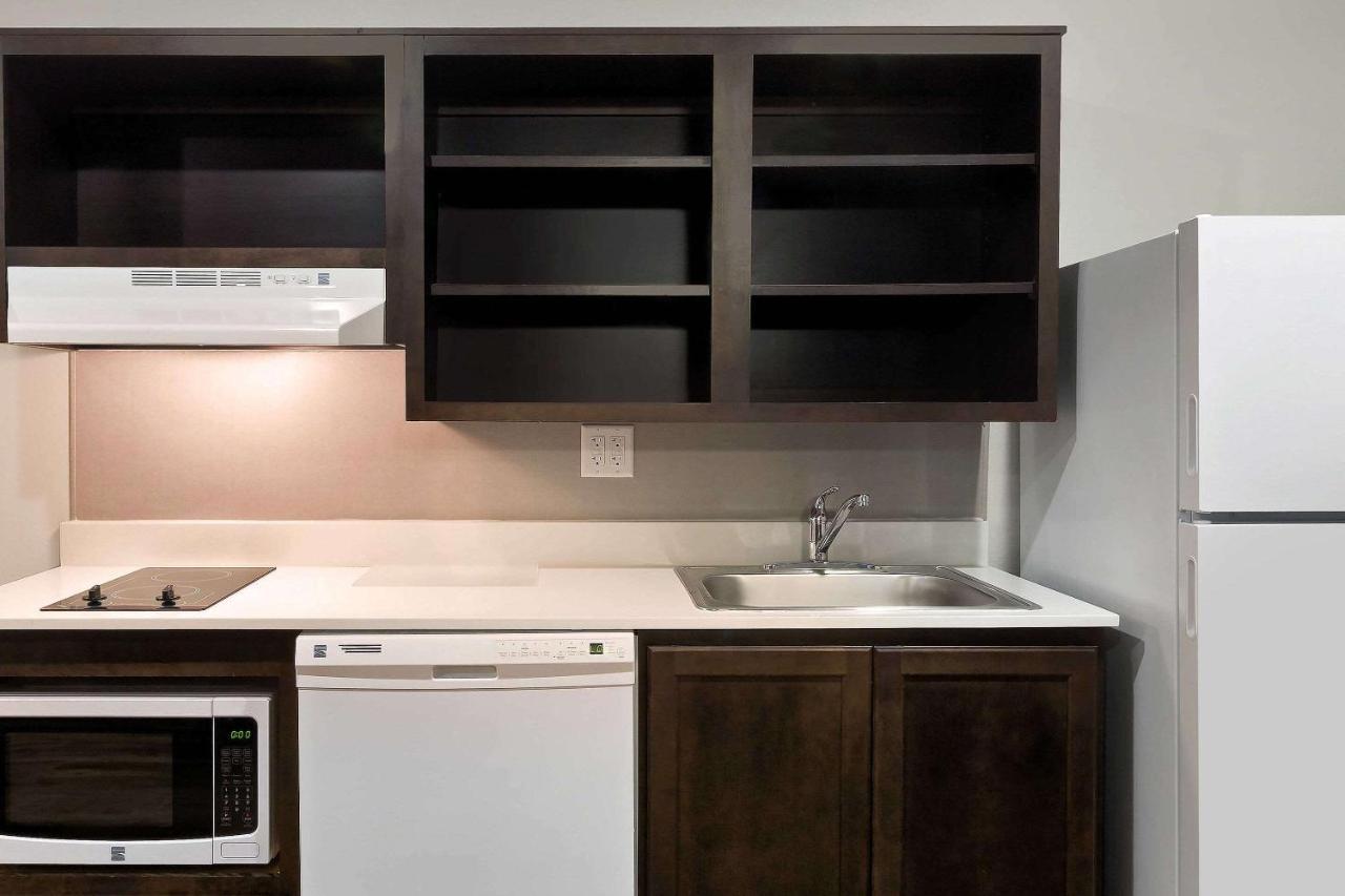 Woodspring Suites Houston Iah Airport ハンブル エクステリア 写真