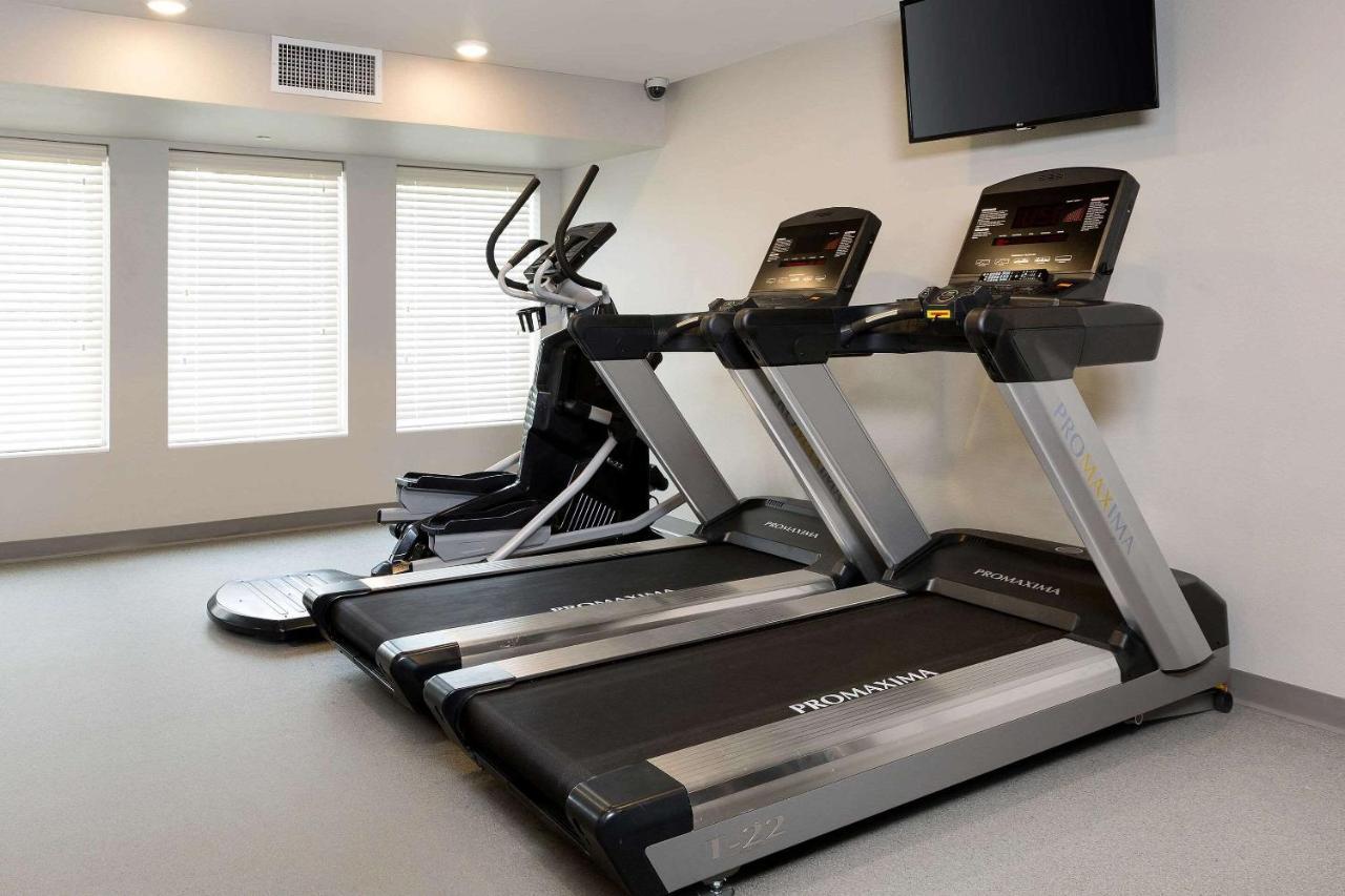 Woodspring Suites Houston Iah Airport ハンブル エクステリア 写真
