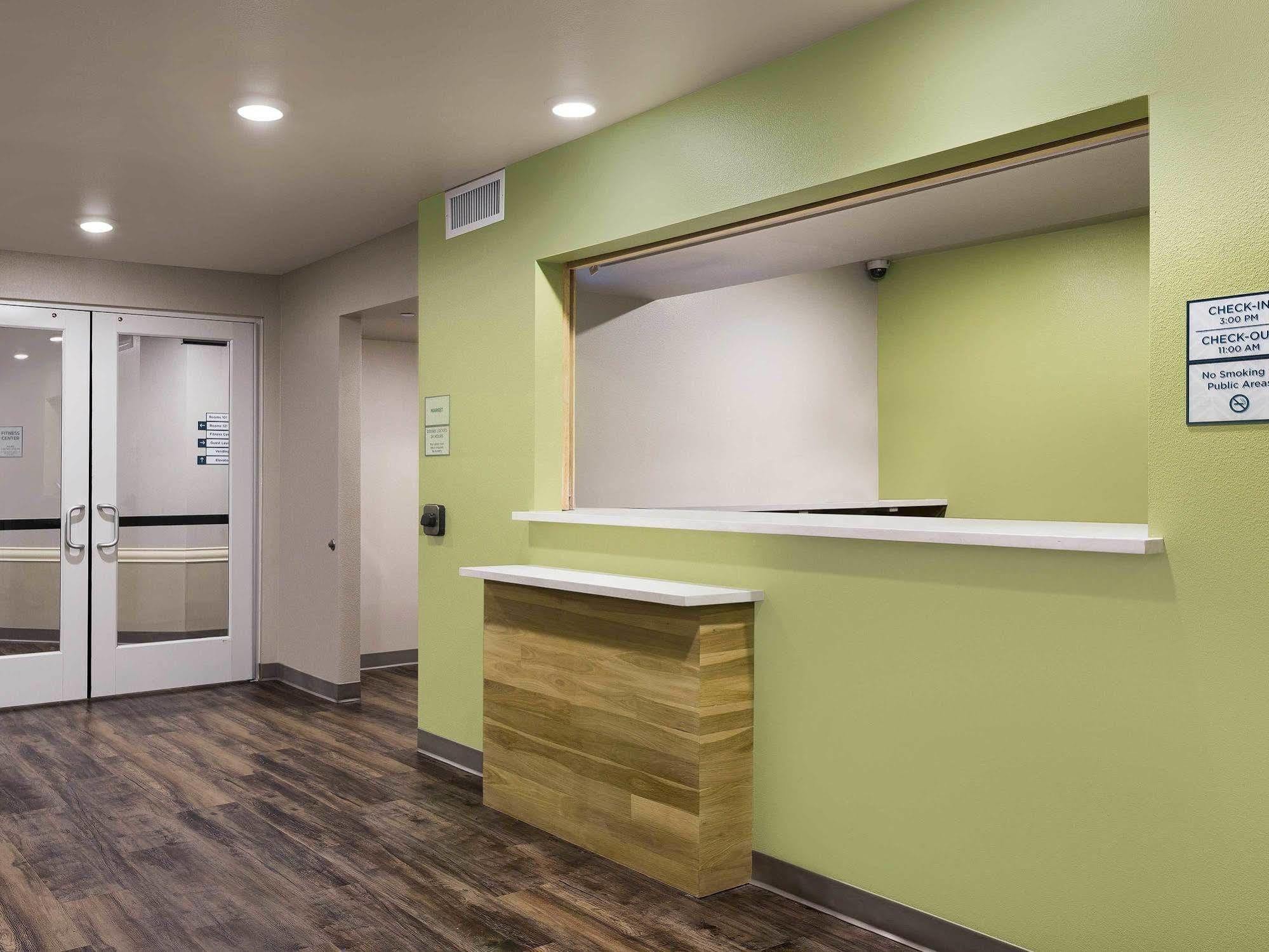 Woodspring Suites Houston Iah Airport ハンブル エクステリア 写真