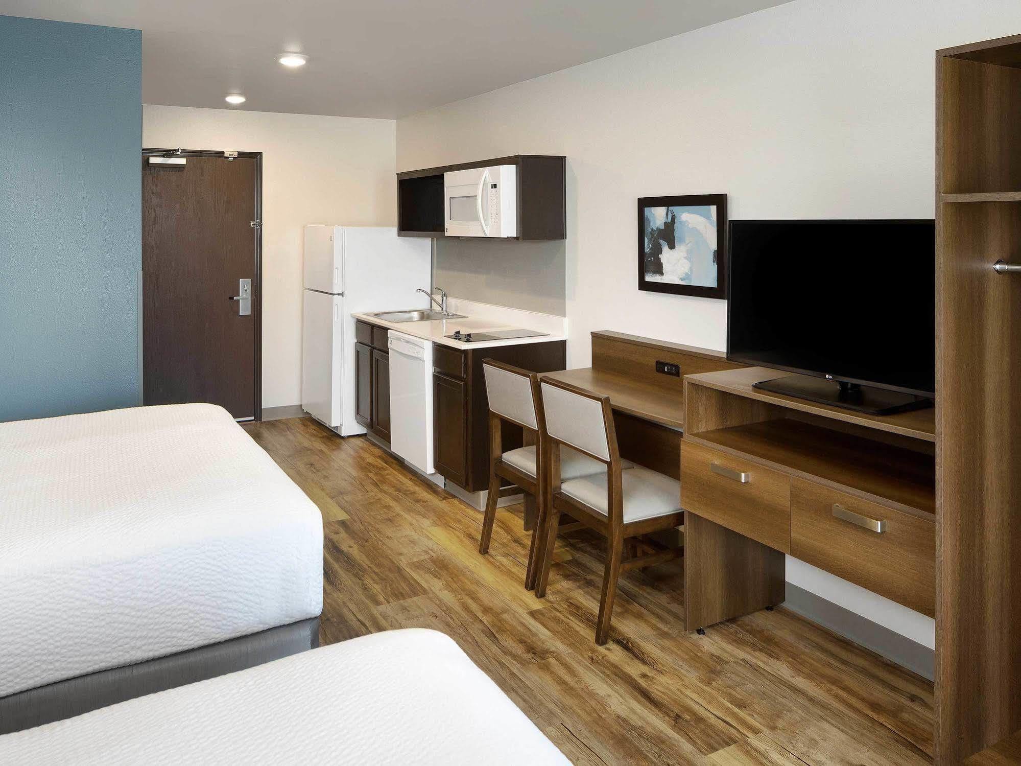 Woodspring Suites Houston Iah Airport ハンブル エクステリア 写真